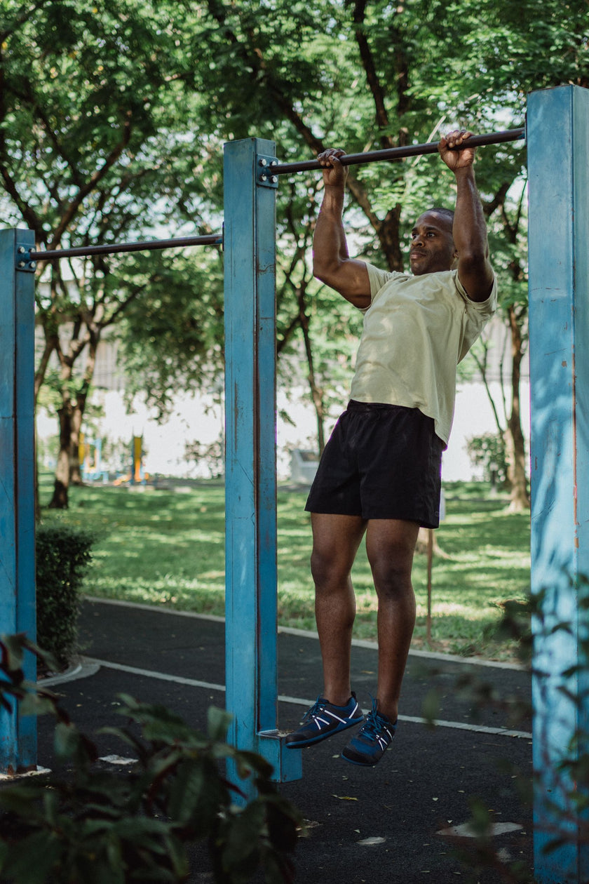 Get Your First Pull-Up In 4 Weeks
